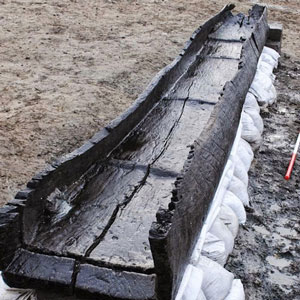 Tre canoe dell'et&agrave; del bronzo 
in mostra a Peterborough
