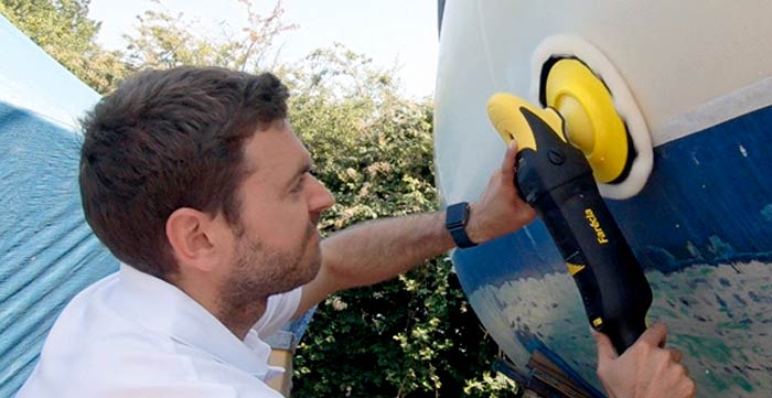 Gelcoat, lucidare con gentilezza